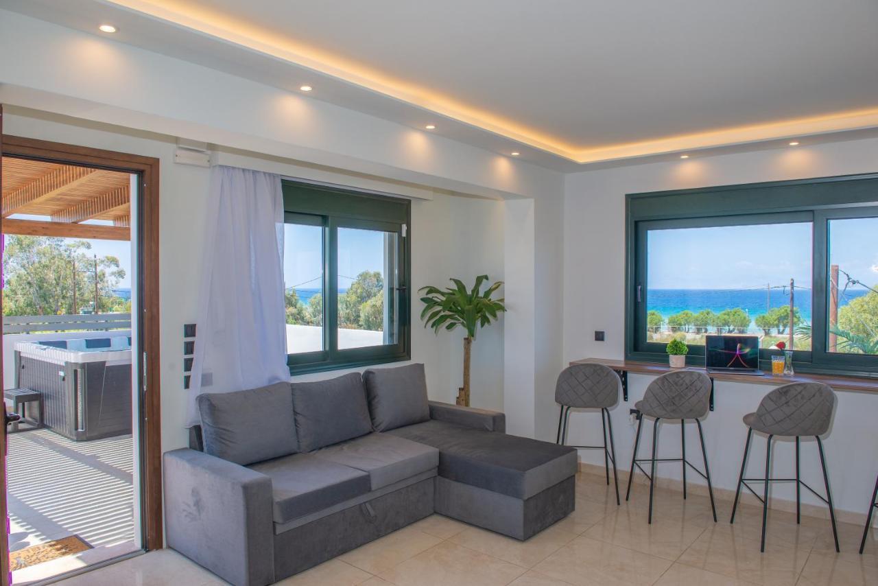 Odyssea Top View & Hot Jacuzzi Front Beach Kremasti  Bagian luar foto